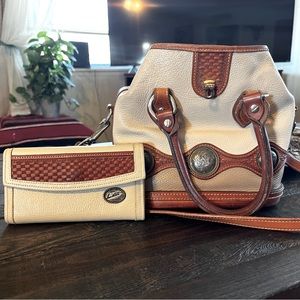 Sam Roberts Handbag with matching wallet